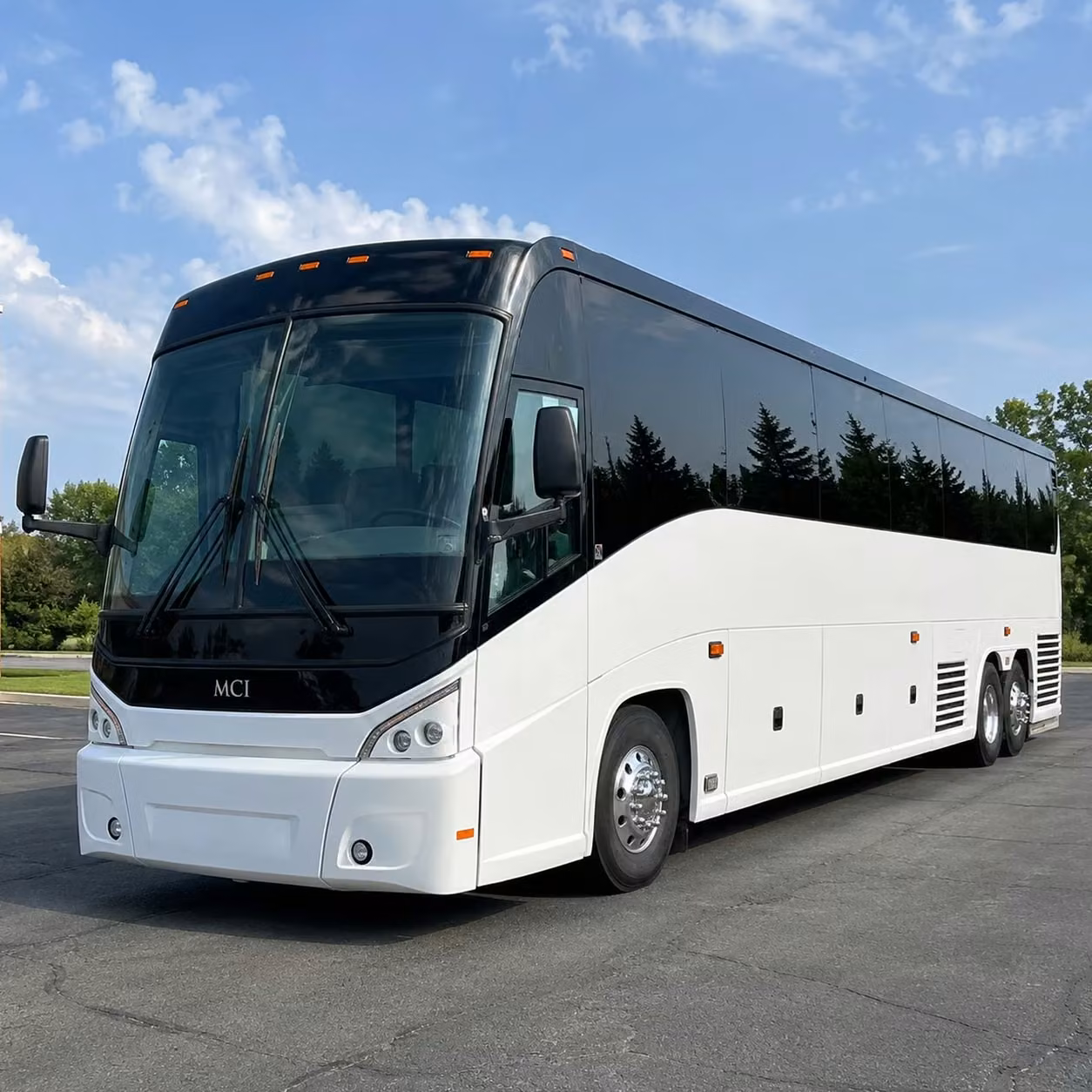 bus rentals for council bluffs concerts music festival