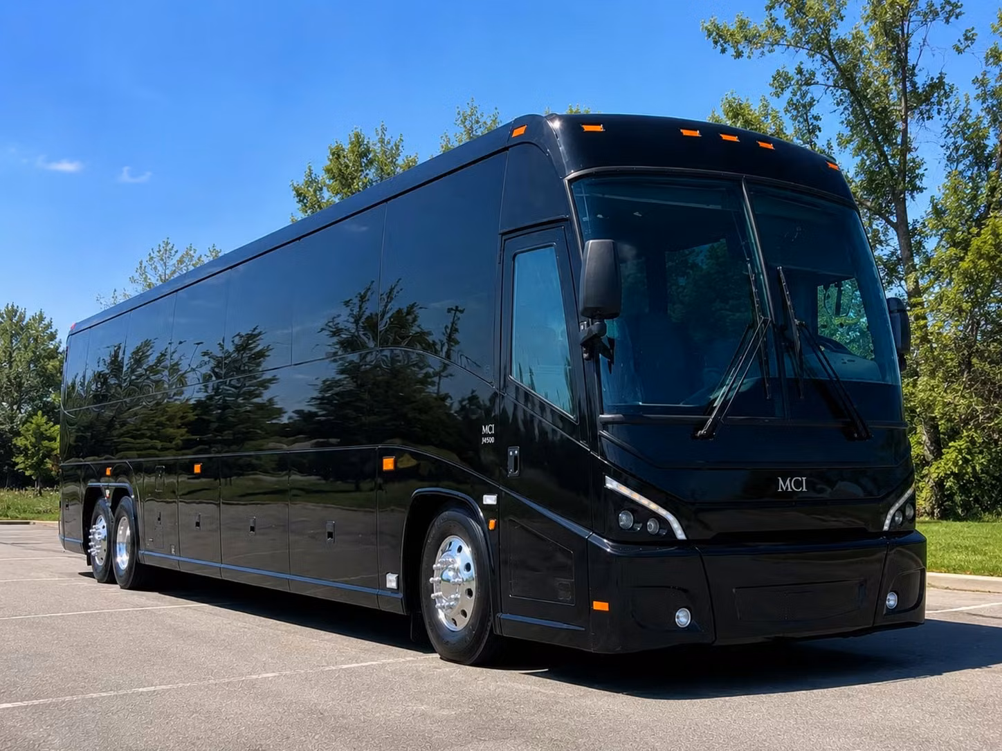 charter bus rentals for large prom groups across council bluffs one bus for the whole grade