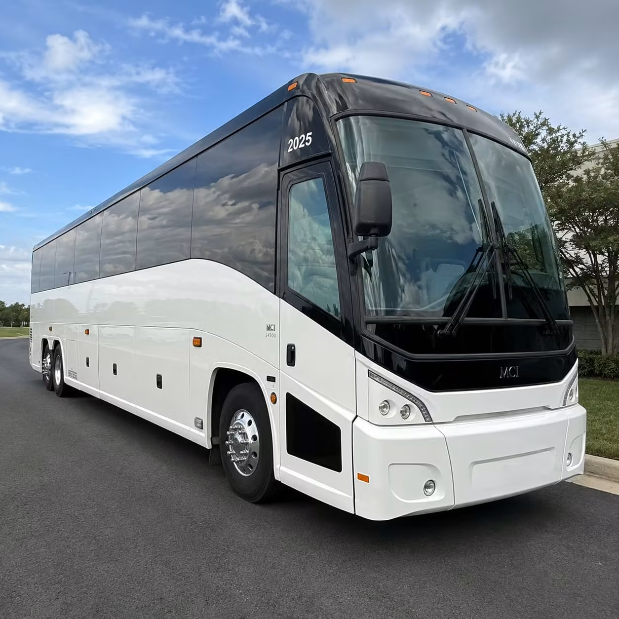 corporate event bus rentals for council bluffs conferences and conventions